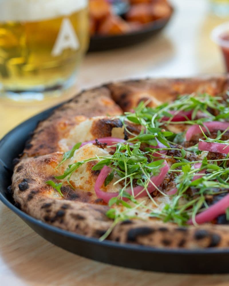 Nona Street Pizza