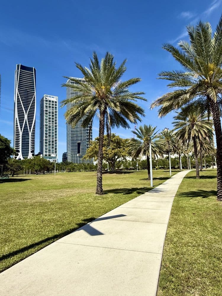 Maurice A Ferré Park