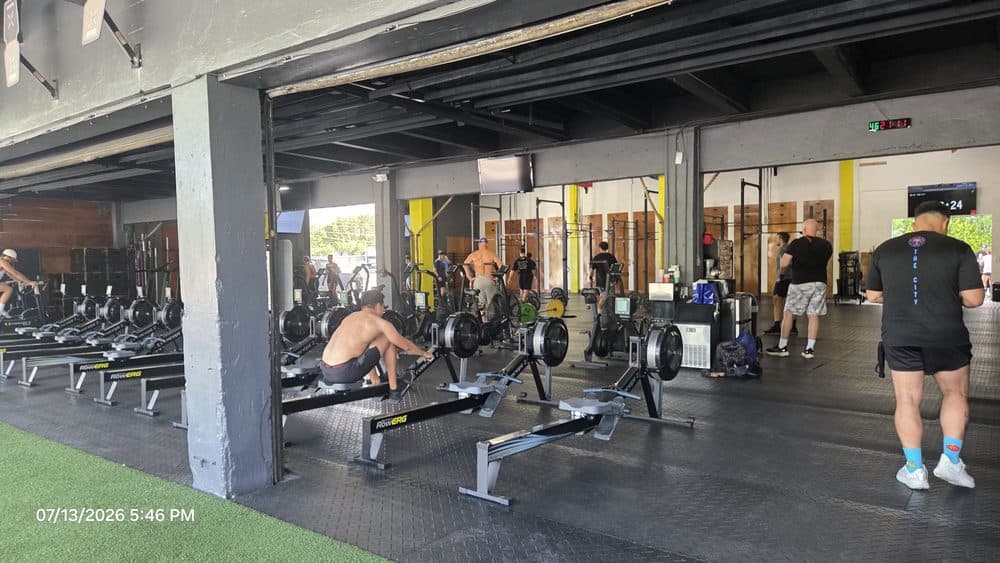 Crossfit Yellow Falcon