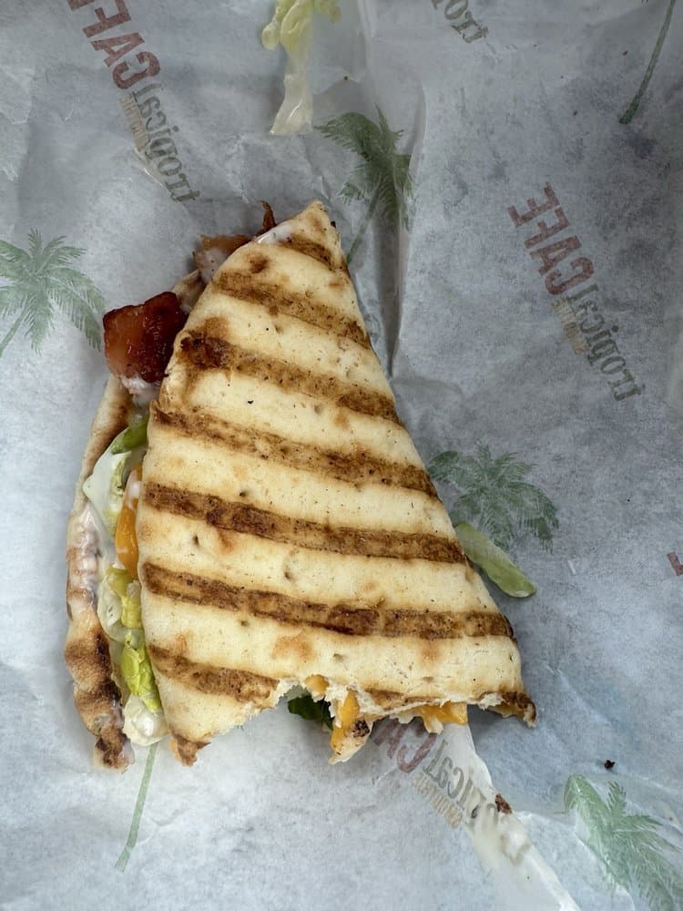 Tropical Smoothie Cafe