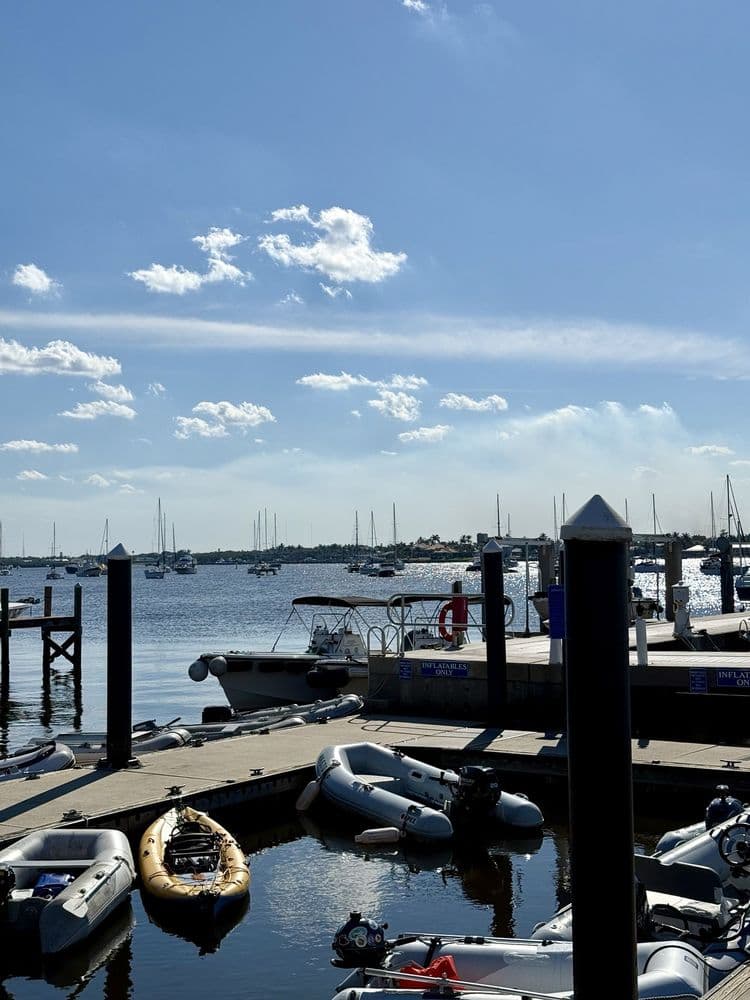 Sunset Bay Marina & Anchorage
