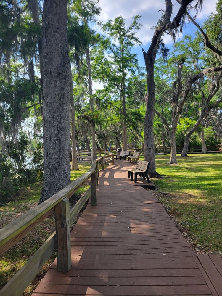 Riverhills Park