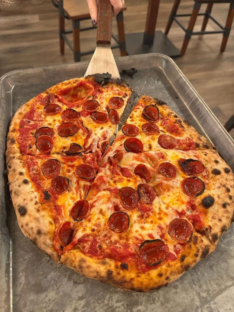 Antonacci Artisan Pizza Cafe