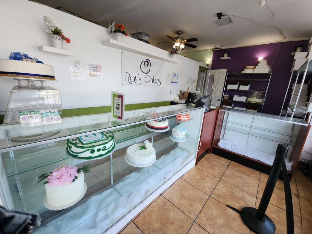 Ray's Cakes & Catering