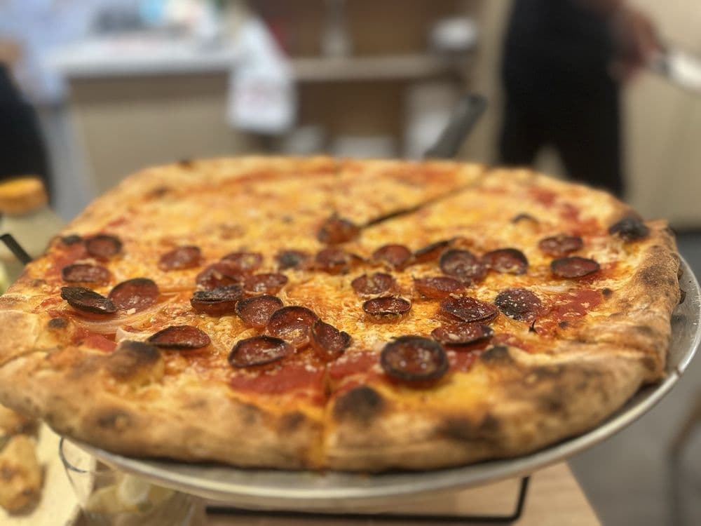 How Ya Dough'n Pizza
