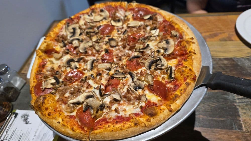 Francesca's Pizza